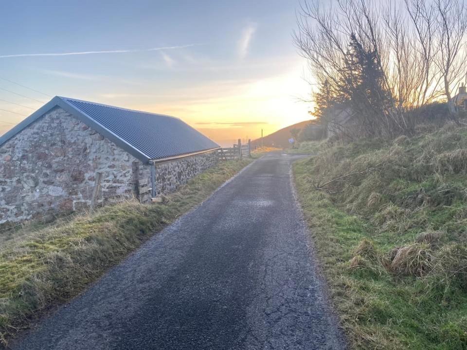 Piper'S Cave Bed And Breakfast Helmsdale Exteriér fotografie